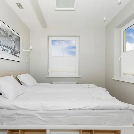 Holiday House Nemo By Renters * Miedzywodzie