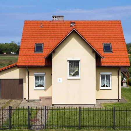 Holiday House Nemo By Renters Holiday home Miedzywodzie